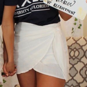 White Linen Skort